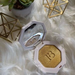 Fenty Beauty Killawatt Freestyle Highlighter